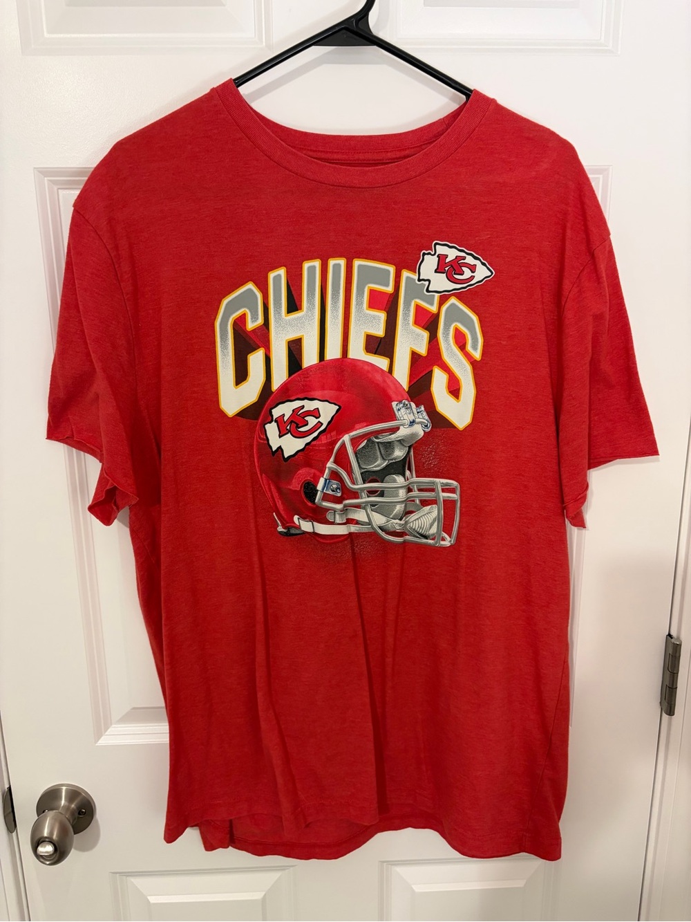 Kansas City Chiefs Red Graphic Tee - Men XL